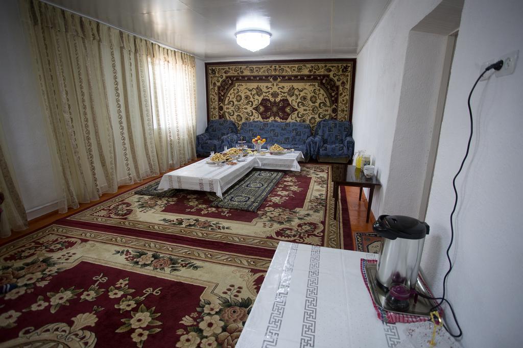 Nurgul Hotel Bokonbayevo Luaran gambar